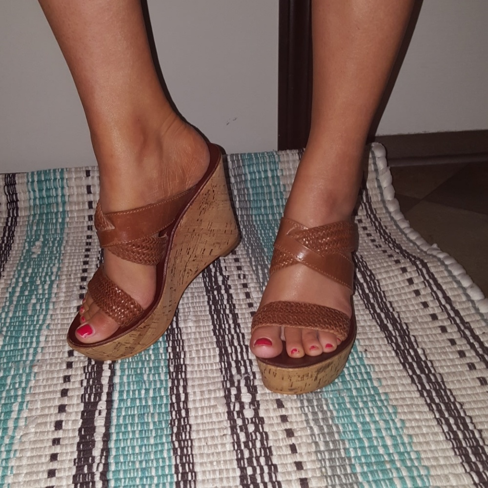 Women's Wedges/sandals size 7
